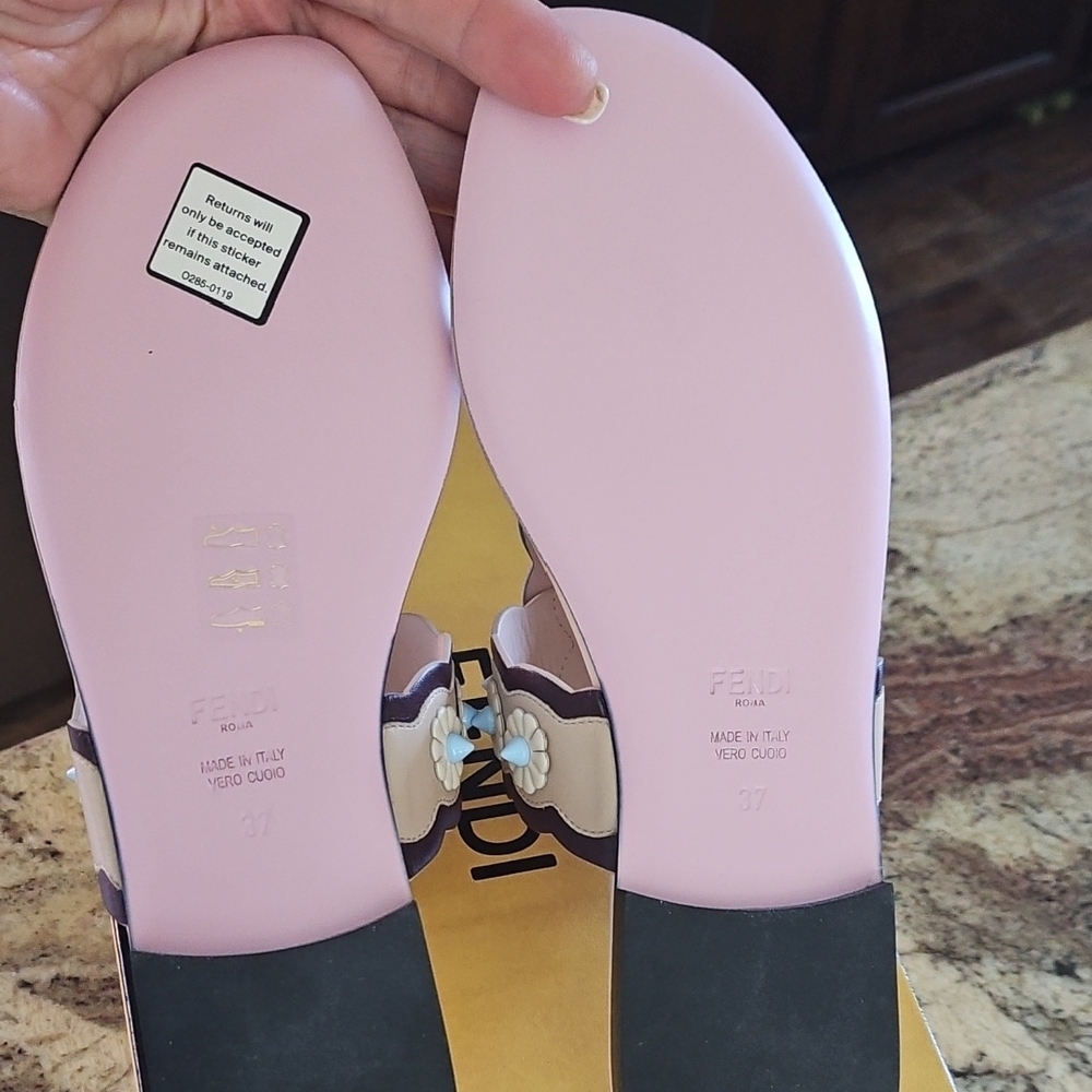 Fendi Women's Pink and Cream Sandals with Pearl Details - Picture 6 of 9